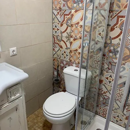 アパート Tiny Benedenwoning Met Sup, 3 Min Zee *